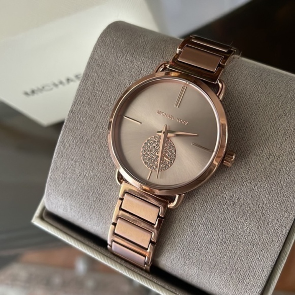 MICHAEL KORS 32mm Women's Bracelet Watch